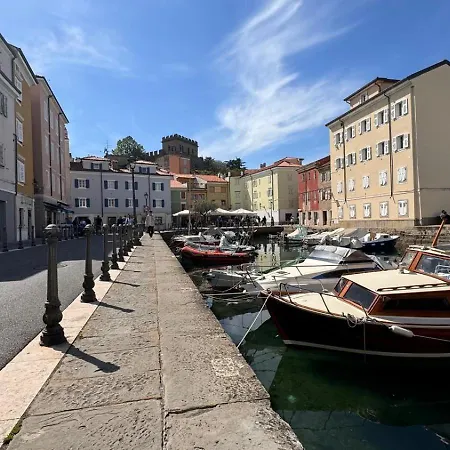 Casa Di Giovanni - Italien * Múggia